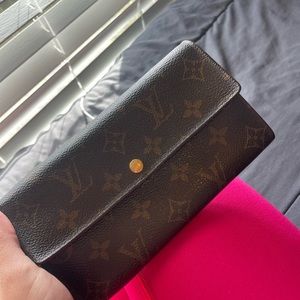 Louis Vuitton Wallet